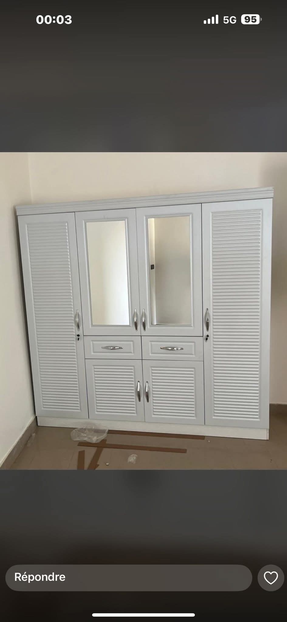 Armoire