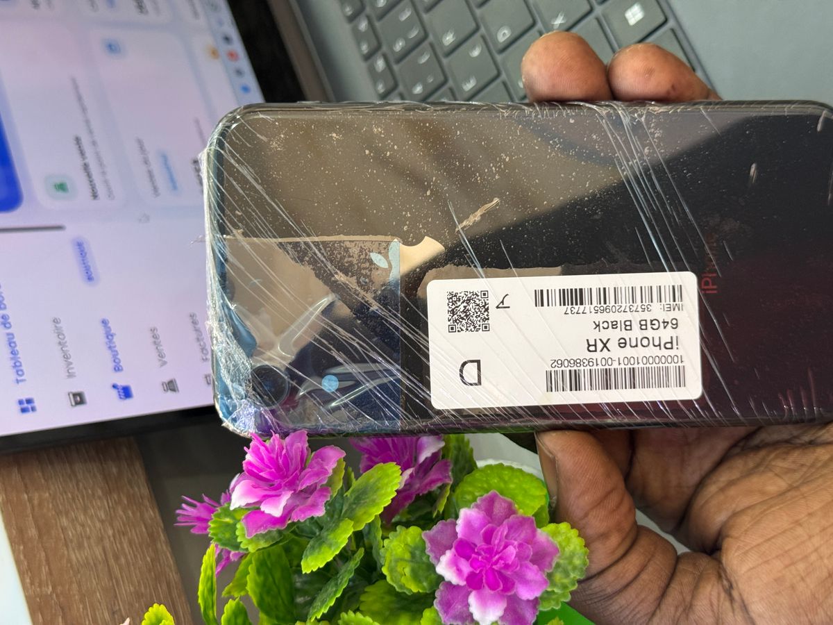 IPHONE XR 64 GB